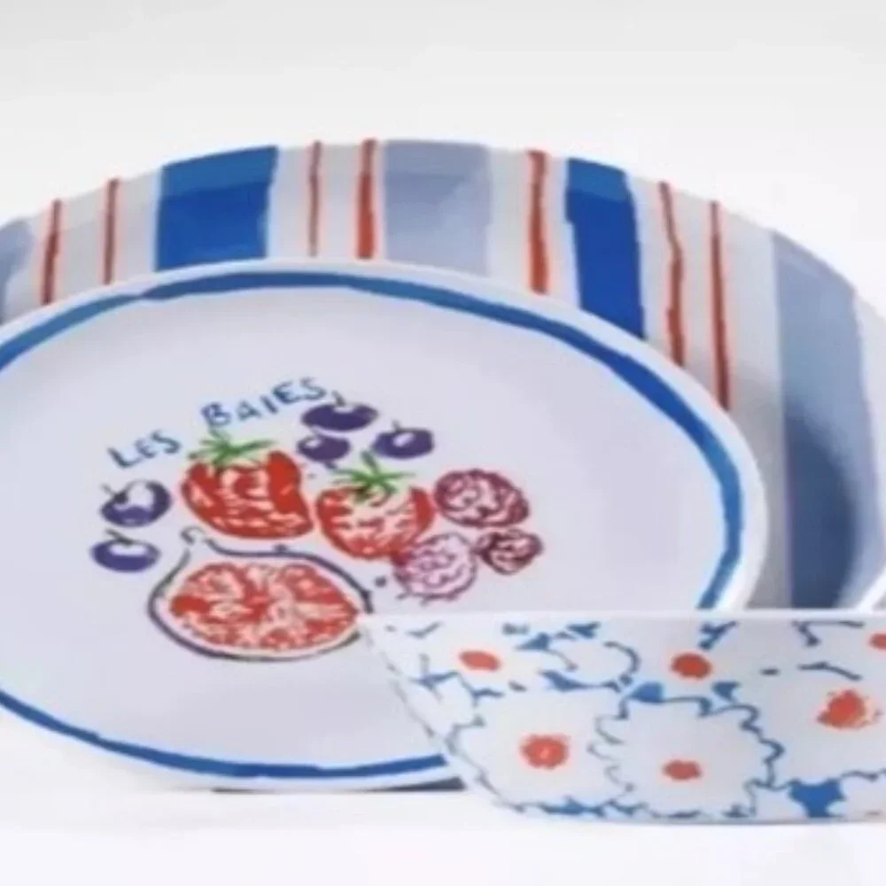 Sur La Table 100% Melamine Dinnerware 12 piece set
